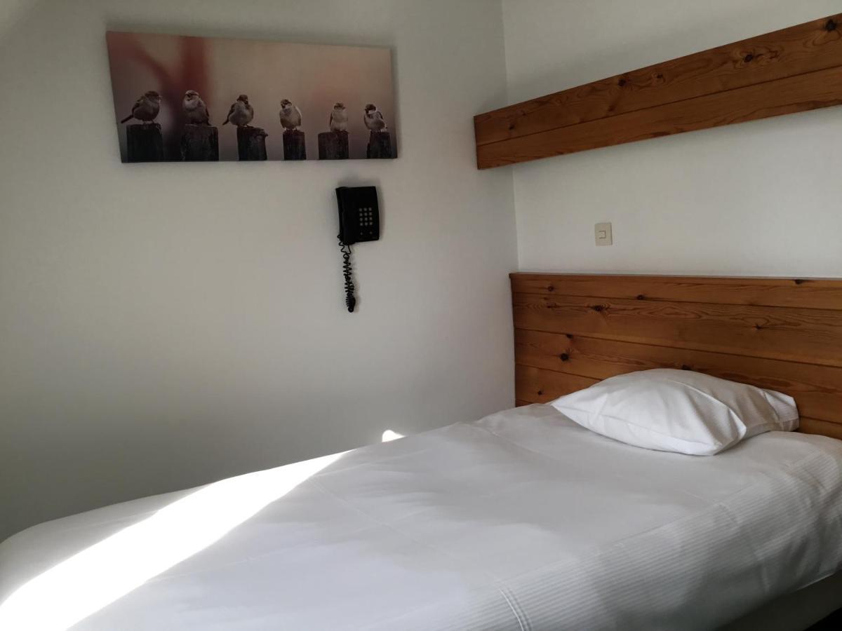 Hotel Steensel Dış mekan fotoğraf
