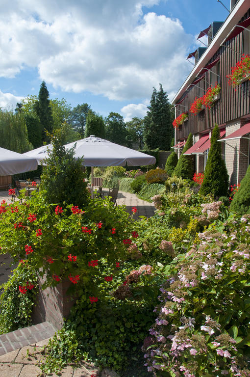 Hotel Steensel Dış mekan fotoğraf