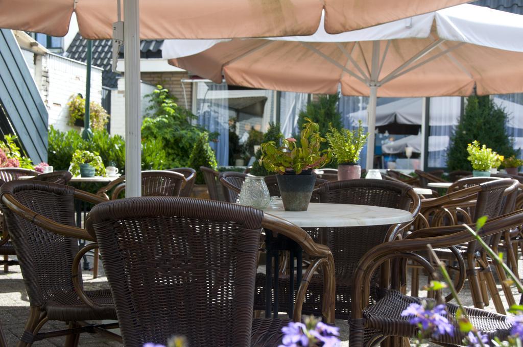 Hotel Steensel Dış mekan fotoğraf