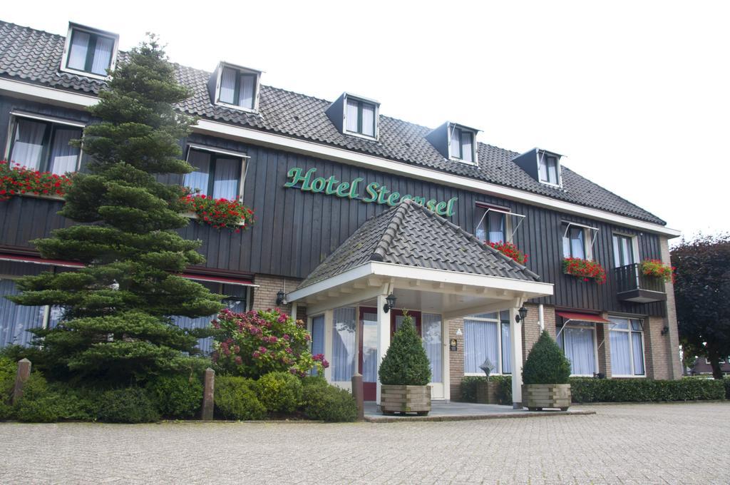 Hotel Steensel Dış mekan fotoğraf